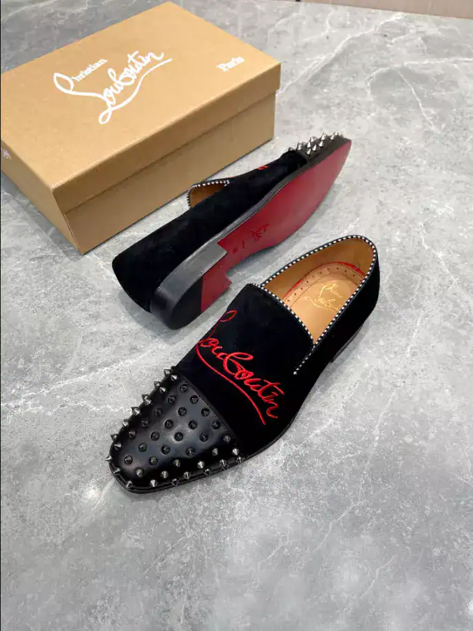 CHRISTIAN-LOUBOUTIN-SPOOKY-LOAFERS-LDC024-2.webp