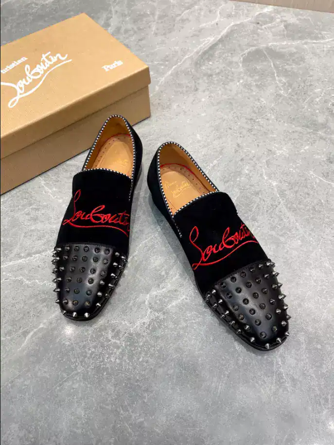 CHRISTIAN-LOUBOUTIN-SPOOKY-LOAFERS-LDC024-5.webp