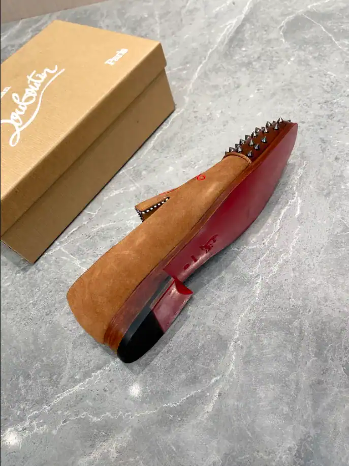 CHRISTIAN-LOUBOUTIN-SPOOKY-LOAFERS-LDC025-14.webp