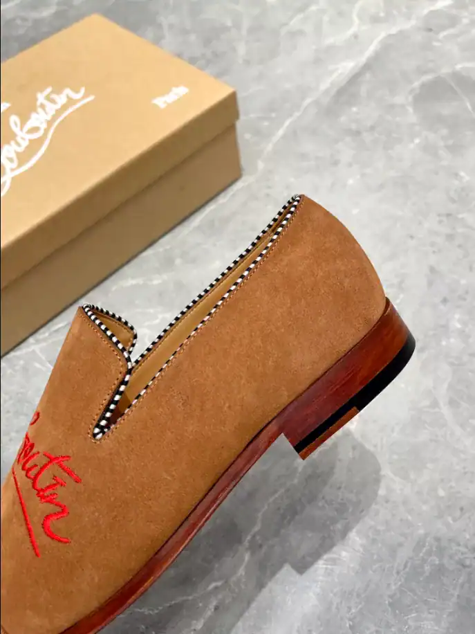 CHRISTIAN-LOUBOUTIN-SPOOKY-LOAFERS-LDC025-8.webp