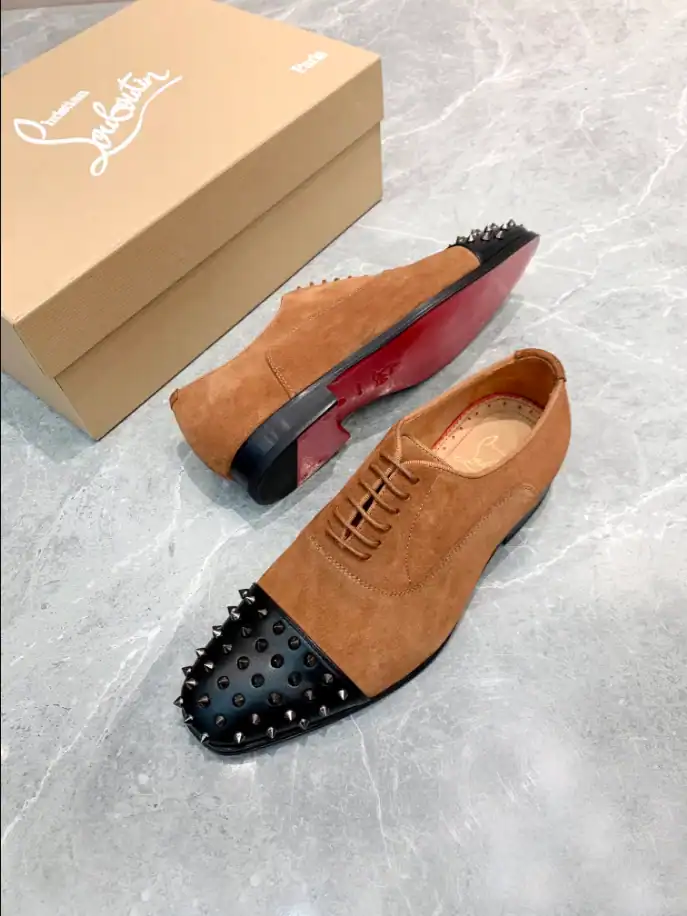 CHRISTIAN-LOUBOUTIN-SUEDE-LDC022-2.webp