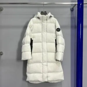 Canada-Goose-Byward-Parka-Black-Label-CG024.jpg