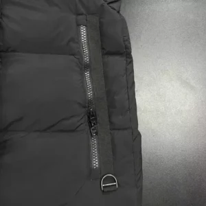 Canada-Goose-Byward-Parka-Black-Label-CG025-2.webp