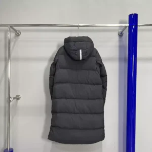 Canada-Goose-Byward-Parka-Black-Label-CG025-3.webp