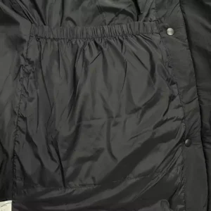 Canada-Goose-Byward-Parka-Black-Label-CG025-5.webp