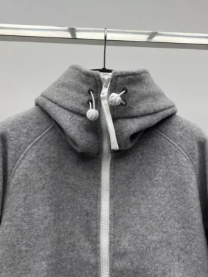 Canada-Goose-Chilliwack-Bomber-Kind-Fleece-HUMANATURE-CG018-5.webp