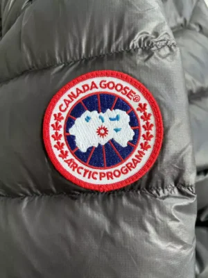 Canada-Goose-Crofton-Hoody-Jacket-CG021-1.webp