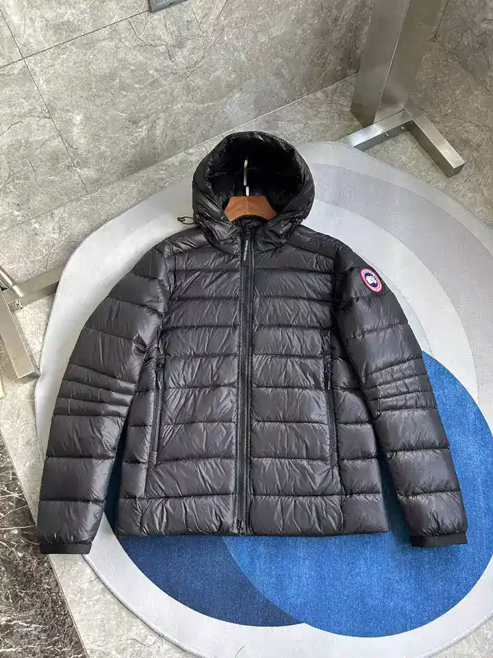 Canada-Goose-Crofton-Hoody-Jacket-CG021-3.webp
