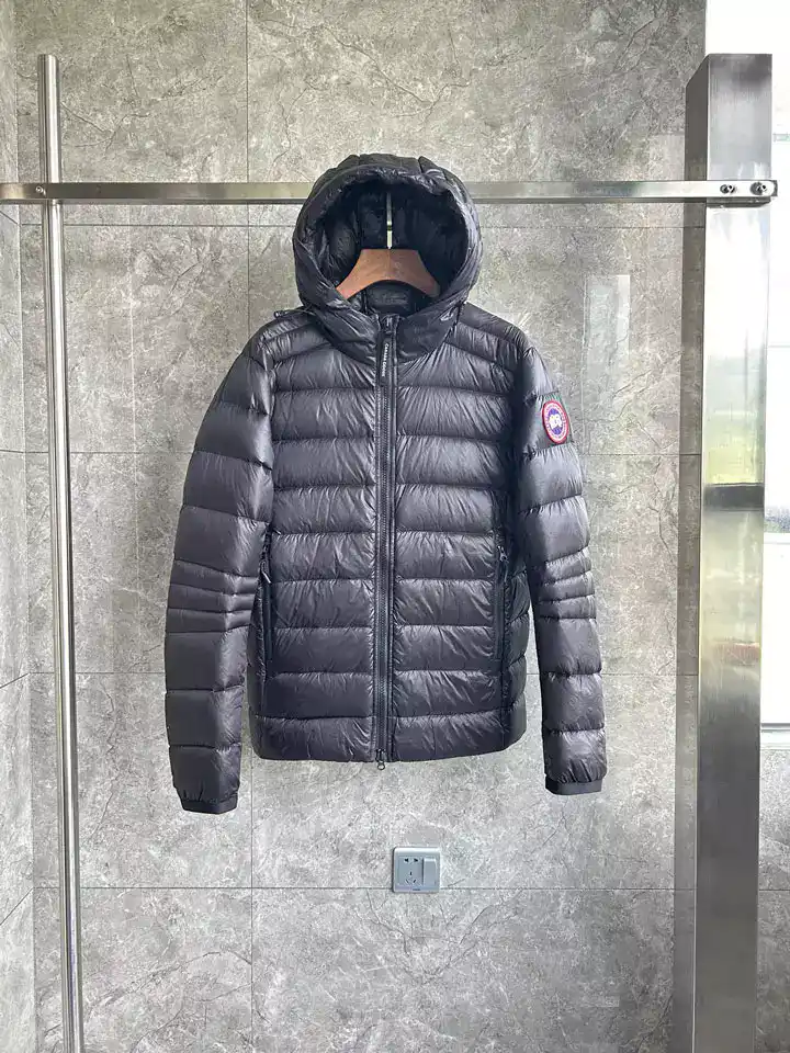 Canada-Goose-Crofton-Hoody-Jacket-CG021-6.webp
