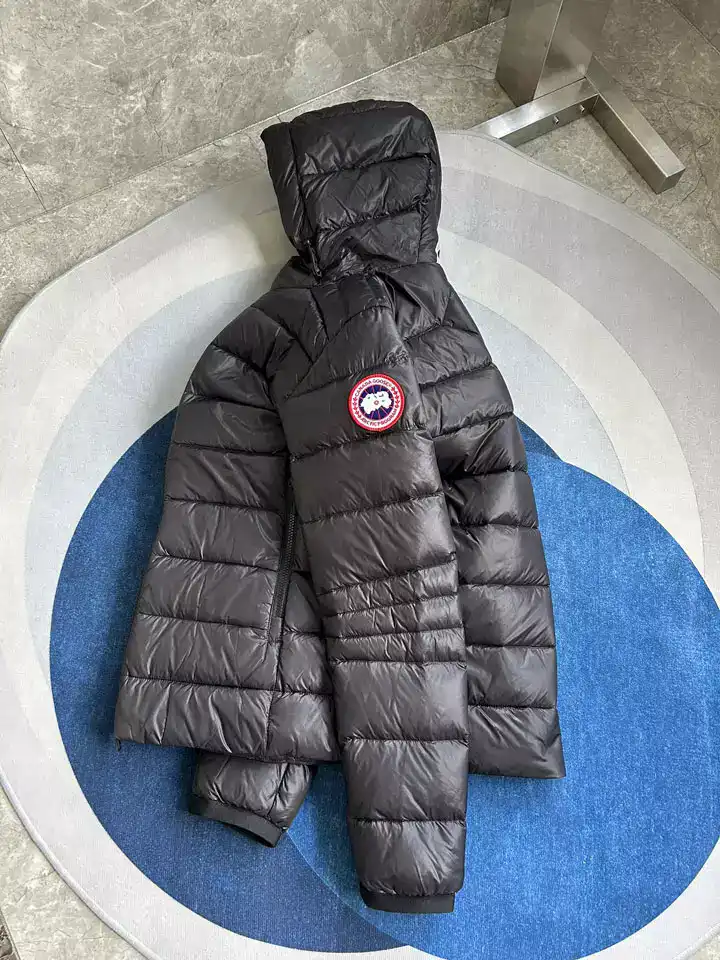 Canada-Goose-Crofton-Hoody-Jacket-CG021-7.webp