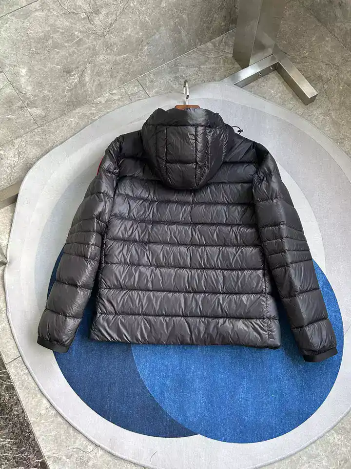 Canada-Goose-Crofton-Hoody-Jacket-CG021-9.webp