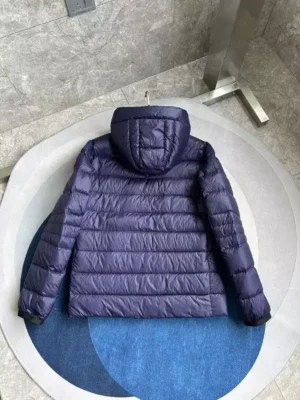 Canada-Goose-Crofton-Hoody-Jacket-CG022-7.webp