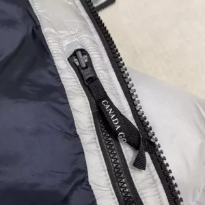 Canada-Goose-Crofton-Puffer-Jacket-CG011-7.webp