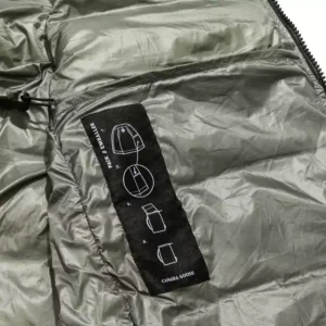 Canada-Goose-Crofton-Vest-CG037-3.webp