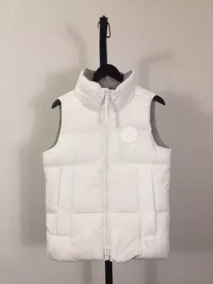 Canada-Goose-Everett-Vest-Pastels-CG016-1.webp