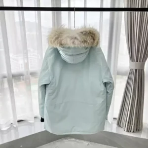 Canada-Goose-Expedition-Parka-CG034-3.webp