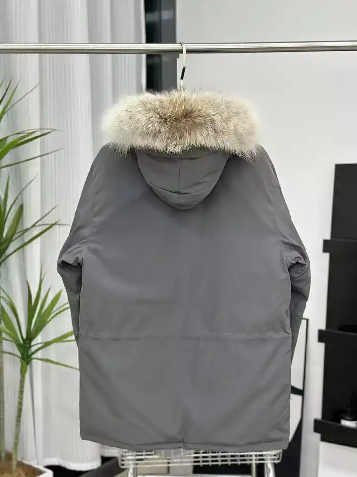 Canada-Goose-Expedition-Parka-Heritage-CG040-9.webp