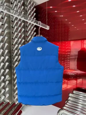 Canada-Goose-Freestyle-Crew-Vest-CG048-6.webp