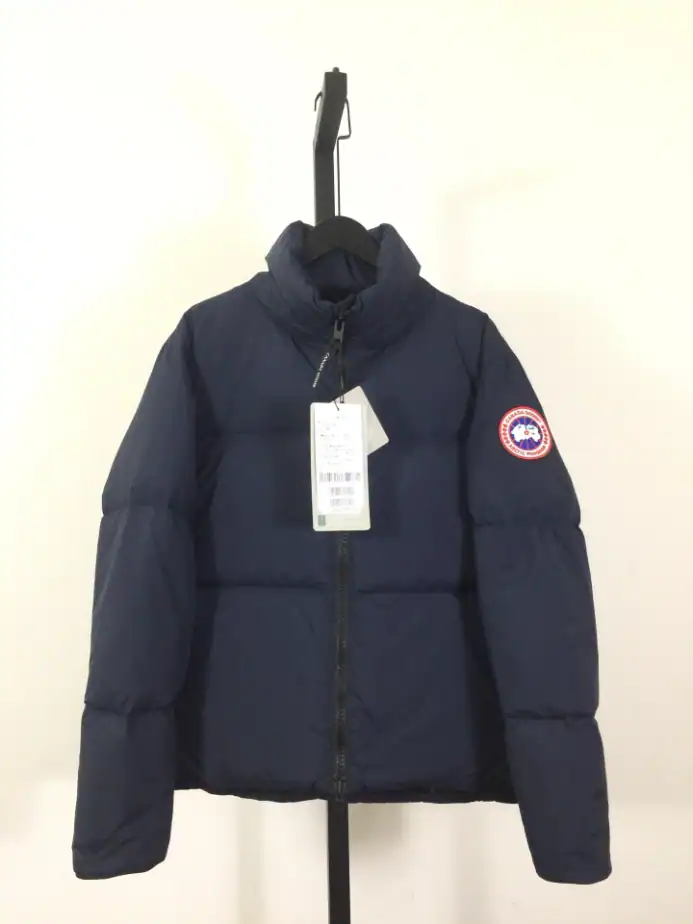 Canada Goose Jacket – ST006