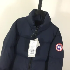Canada-Goose-Jacket-CG076-2.webp