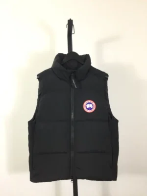 Canada-Goose-Jacket-CG079-1.webp