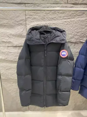 Canada-Goose-Lawrence-Puffer-Jacket-CG019-5.webp