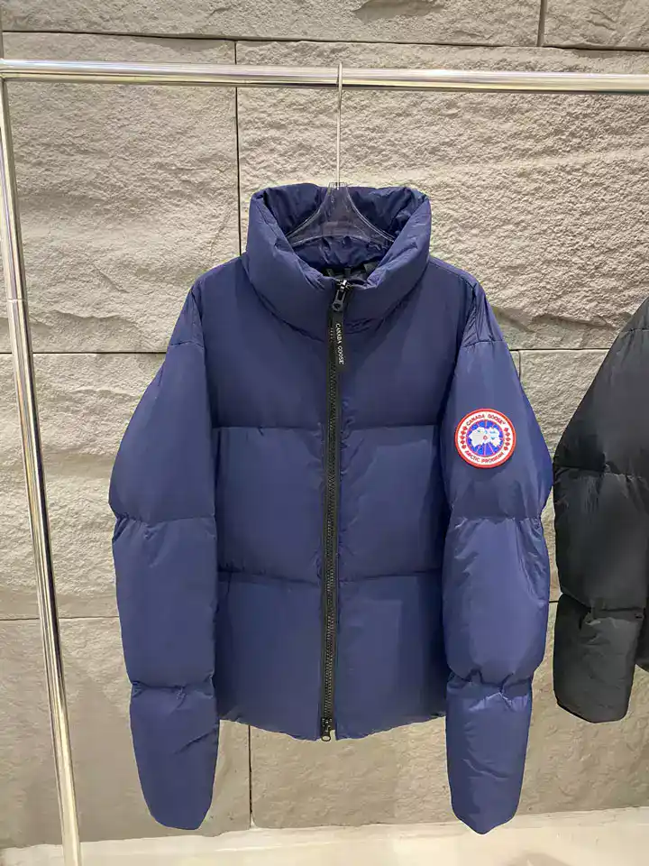 Canada-Goose-Lawrence-Puffer-Jacket-CG020-1.webp