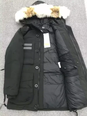 Canada-Goose-Macculloch-Parka-CG042-5.webp