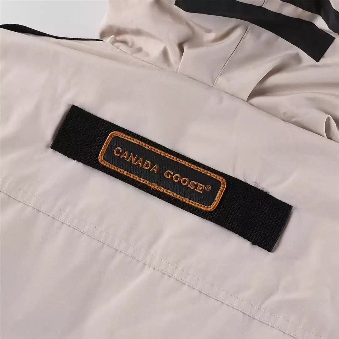 Canada-Goose-Macculloch-Parka-CG044-3.webp