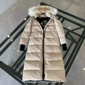 Canada-Goose-Mystique-Parka-CG068-1.webp
