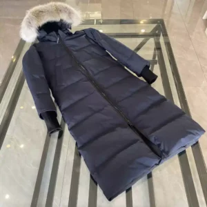 Canada-Goose-Mystique-Parka-CG072-2.webp