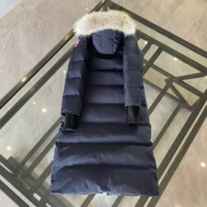 Canada-Goose-Mystique-Parka-CG072-3.webp