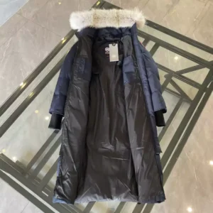 Canada-Goose-Mystique-Parka-CG072-6.webp