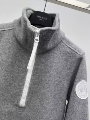 Canada-Goose-Severn-Fleece-Half-Zip-Sweater-CG013-2.webp