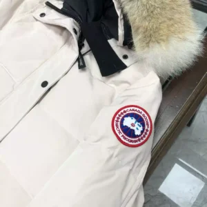 Canada-Goose-Shelburne-Parka-CG058-1.webp