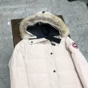 Canada-Goose-Shelburne-Parka-CG058-5.webp