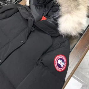 Canada-Goose-Shelburne-Parka-CG061-4.webp
