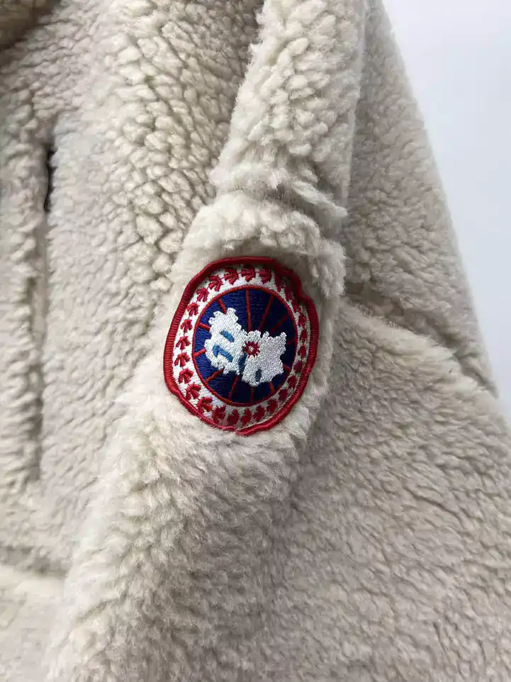 Canada-Goose-Simcoe-Zip-Up-Fleece-Sweater-CG017-8.webp