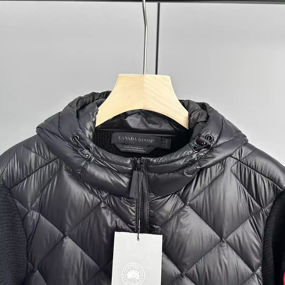 Canada-Goose-Womens-Hybridge-Quilted-Knit-Hoody-CG051-7.webp