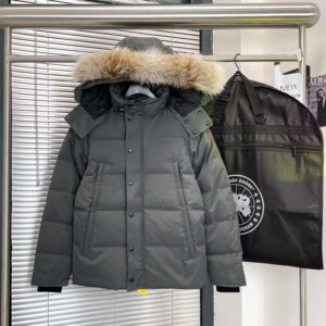 Canada-Goose-Wyndham-Parka-Heritage-CG026.jpg