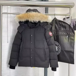 Canada-Goose-Wyndham-Parka-Heritage-CG027.webp