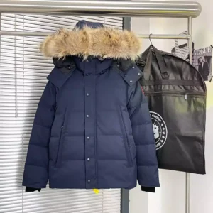 Canada-Goose-Wyndham-Parka-Heritage-CG028-3.webp