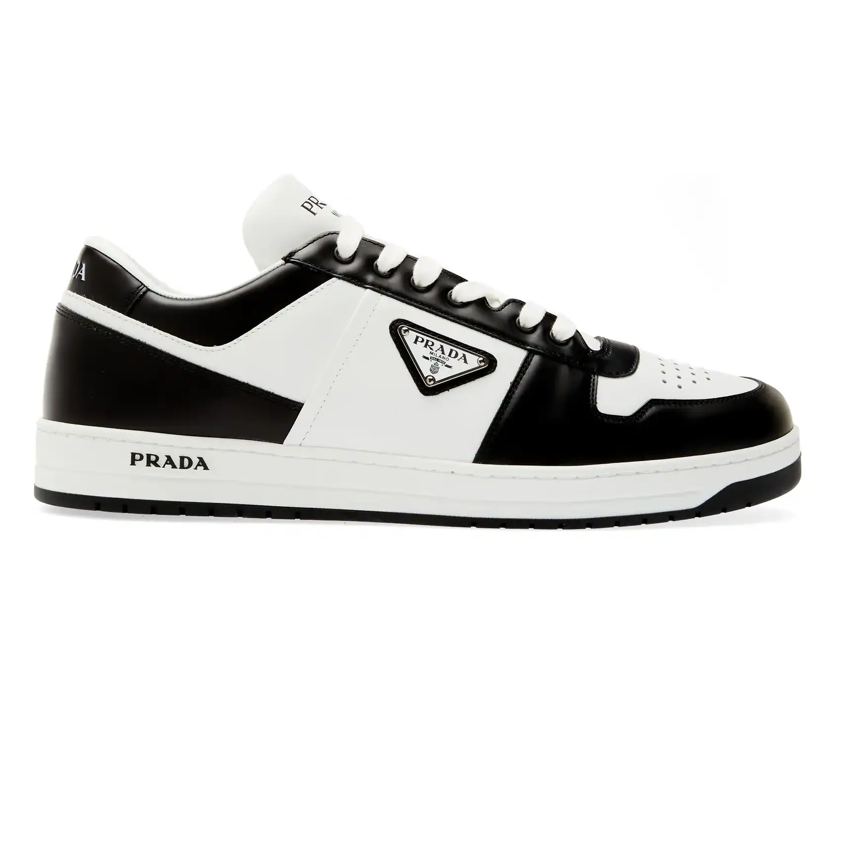 DOWNTOWN-LEATHER-SNEAKERS-IN-WHITE-AND-LACQUER-BLACK-PRD008-1.webp