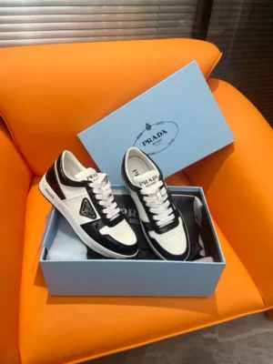DOWNTOWN-LEATHER-SNEAKERS-IN-WHITE-AND-LACQUER-BLACK-PRD008-6.webp