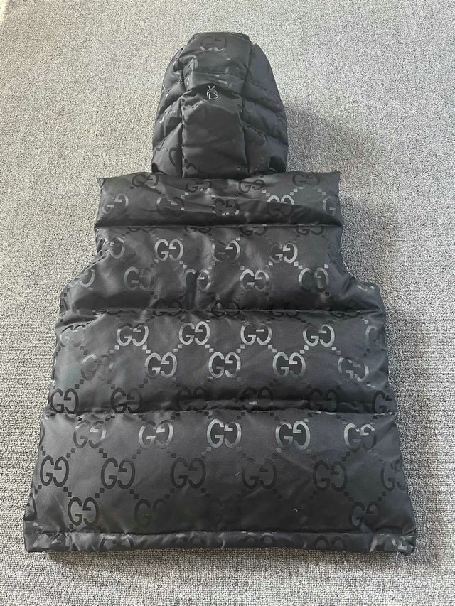 Gucci-Jacket-4.jpg