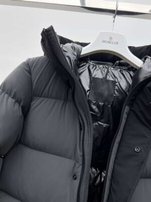 MONCLER-JACKET-MJ003-1-3.jpg