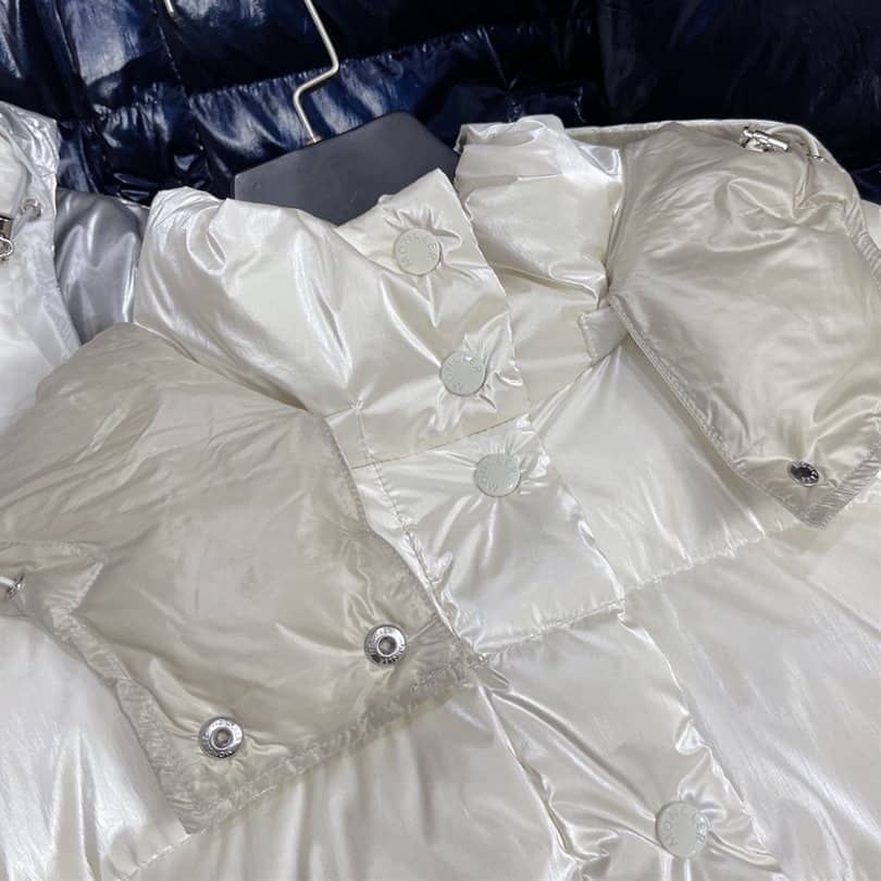 MONCLER-JACKET-MJ011-1-2.jpg