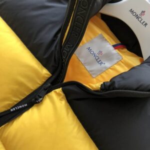 MONCLER-JACKET-MJ018-1-2.jpg