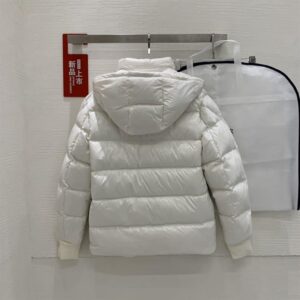 MONCLER-JACKET-MJ019-1-2.jpg