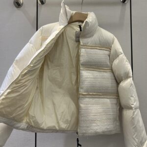 MONCLER-JACKET-MJ022-1-3.jpg